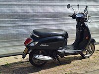 Sym fiddle 3 45km bromscooter 4-takt - afbeelding 5 van  7