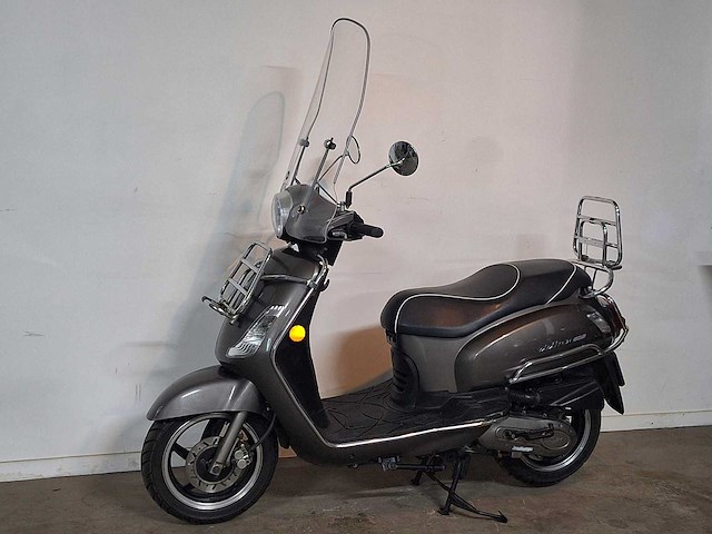 Sym fiddle ii 25km snorscooter 4-takt - afbeelding 5 van  7