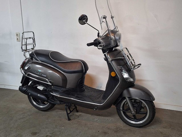 Sym fiddle ii 25km snorscooter 4-takt - afbeelding 3 van  7