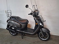 Sym fiddle ii 25km snorscooter 4-takt - afbeelding 3 van  7