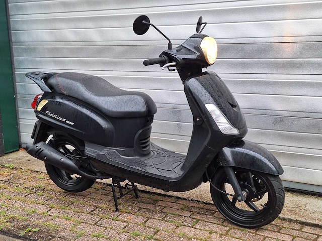 Sym fiddle ii 45km bromscooter 4-takt - afbeelding 5 van  6