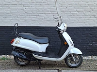 Sym fiddle ii 45km bromscooter 4-takt - afbeelding 4 van  6