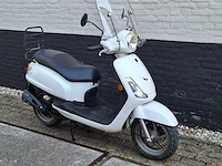 Sym fiddle ii 45km bromscooter 4-takt - afbeelding 5 van  6