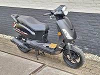 Sym fiddle ii 45km bromscooter 4-takt - afbeelding 5 van  7
