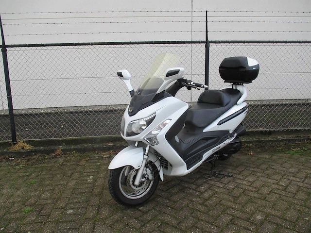 Sym gts 300i evo - motoscooter - motorfiets - afbeelding 4 van  11