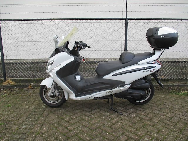Sym gts 300i evo - motoscooter - motorfiets - afbeelding 1 van  11