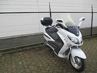 Sym gts 300i evo - motoscooter - motorfiets - afbeelding 7 van  11