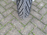 Sym gts 300i evo - motoscooter - motorfiets - afbeelding 6 van  11