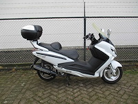 Sym gts 300i evo - motoscooter - motorfiets - afbeelding 8 van  11