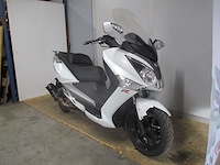 Sym joy max 125 i - motorscooter - 4t liguid cooled - motorcycle - afbeelding 6 van  10