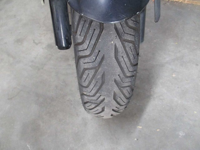 Sym joymax z e4 - motorscooter - abs - motorcycle - afbeelding 6 van  11