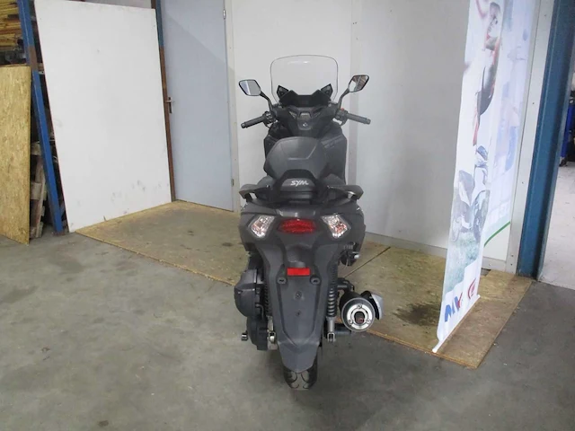 Sym joymax_z - motorscooter - cbs braking systeem - motorcycle - afbeelding 12 van  12