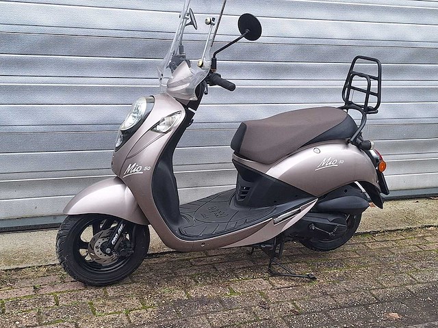 Sym mio 25 km snorscooter 4takt - afbeelding 2 van  7