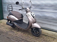 Sym mio 25 km snorscooter 4takt - afbeelding 7 van  7