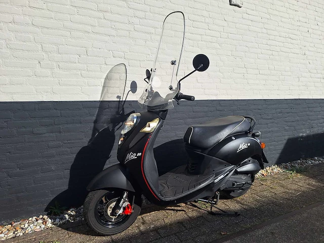 Sym mio 25km 4t snorscooter - afbeelding 7 van  7