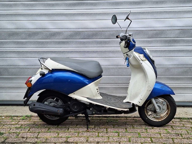 Sym mio 25km snorscooter 4-takt - afbeelding 4 van  7