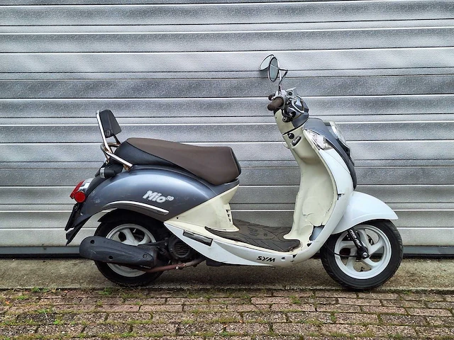 Sym mio 25km snorscooter 4-takt - afbeelding 5 van  7