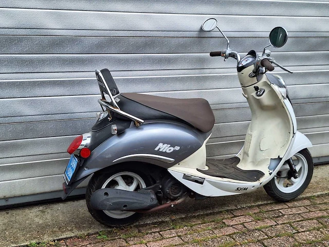 Sym mio 25km snorscooter 4-takt - afbeelding 7 van  7