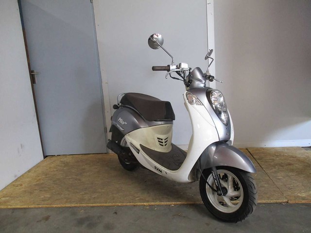 Sym mio 50 - snorscooter - scooter - afbeelding 3 van  5