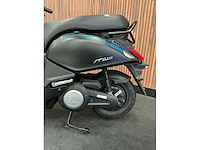 Sym mio electric e-scooter - afbeelding 7 van  34