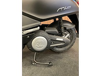 Sym mio electric e-scooter - afbeelding 8 van  34