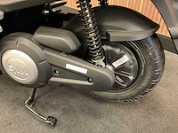 Sym mio electric e-scooter - afbeelding 9 van  34