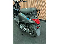 Sym mio electric e-scooter - afbeelding 21 van  34