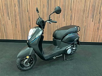 Sym mio electric e-scooter - afbeelding 12 van  34