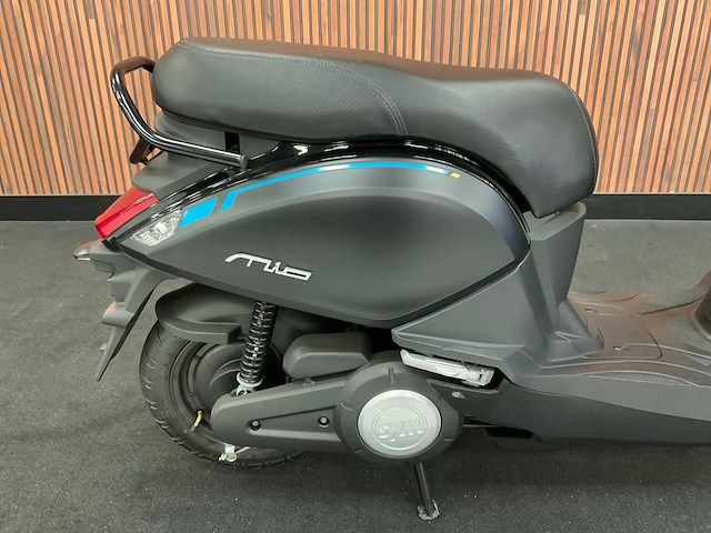 Sym mio electric e-scooter - afbeelding 27 van  34
