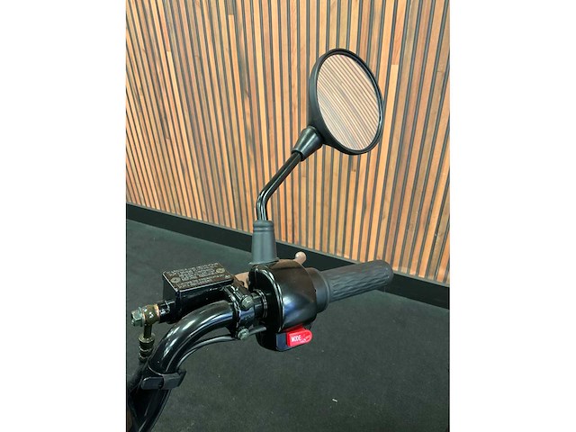 Sym mio electric e-scooter - afbeelding 34 van  34