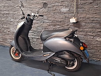 Sym mio sport 25km snorscooter 4-takt - afbeelding 3 van  7