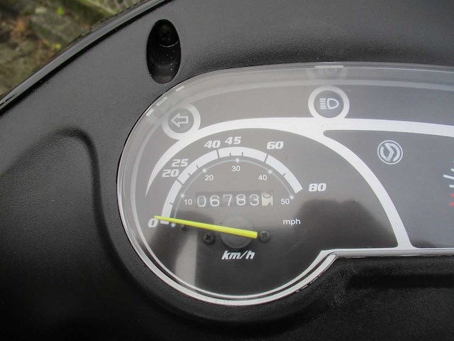 Sym orbit 2 - bromscooter - scooter - afbeelding 3 van  11