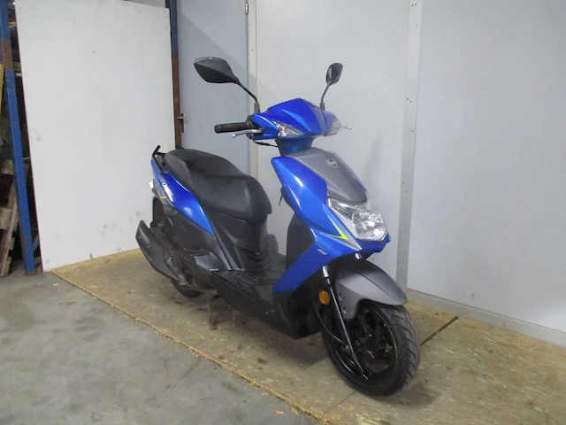 Sym orbit 3 - snorscooter - e5 4t injectie - scooter - afbeelding 7 van  11