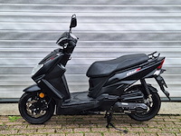 Sym orbit 3 25km snorscooter 4-takt - afbeelding 1 van  7