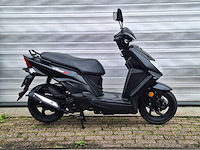 Sym orbit 3 25km snorscooter 4-takt - afbeelding 4 van  7