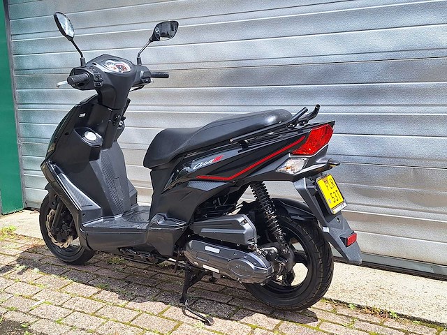 Sym orbit 3 45 km bromscooter 4takt - afbeelding 2 van  4