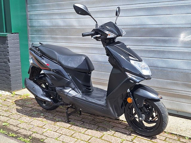 Sym orbit 3 45 km bromscooter 4takt - afbeelding 4 van  4