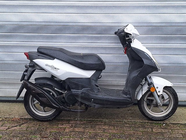 Sym orbit 45 km bromscooter 4takt - afbeelding 6 van  7