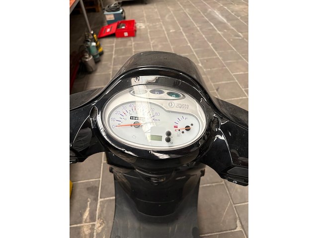 Sym scooter - afbeelding 5 van  8