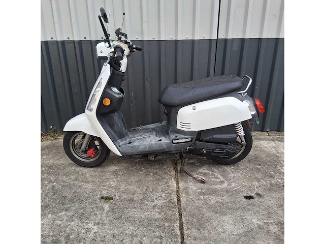 Sym snorscooter tonik motorcycle - afbeelding 1 van  8