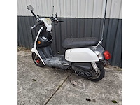 Sym snorscooter tonik motorcycle - afbeelding 2 van  8