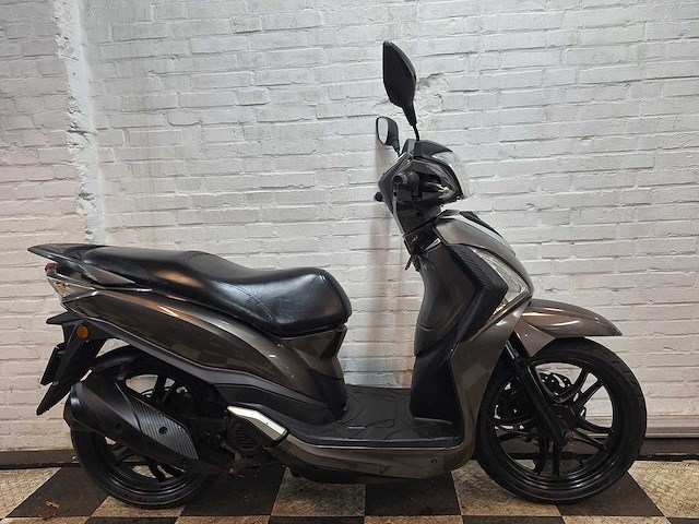 Sym symphony st 45 km bromscooter 4takt - afbeelding 6 van  7