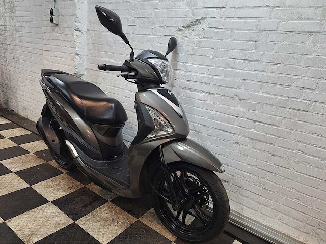 Sym symphony st 45 km bromscooter 4takt - afbeelding 7 van  7