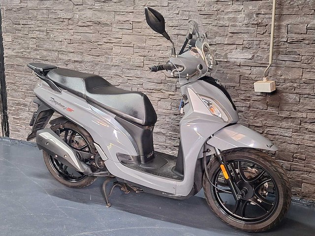 Sym symphony st 45km bromscooter 4-takt - afbeelding 1 van  1