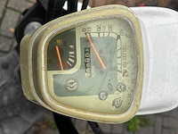 Sym tonik automaat snorscooter, f-700-dp - afbeelding 8 van  9