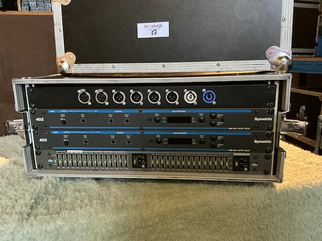 Symetrix 402 dual output delay (2x) - afbeelding 2 van  4