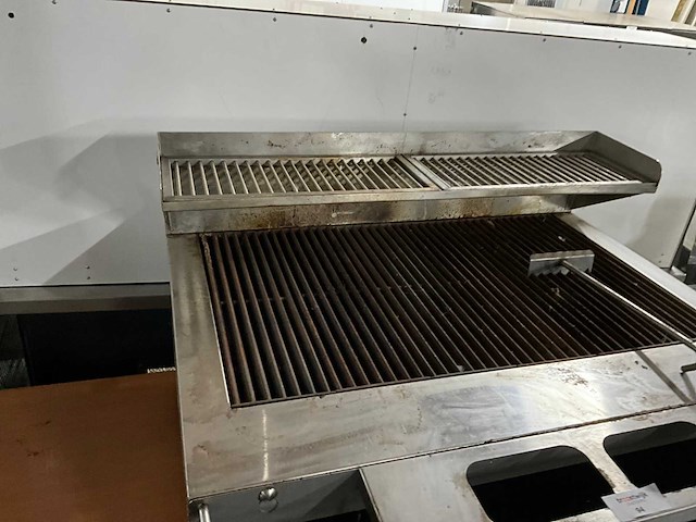 Synergy grill st 900 gas grill - afbeelding 2 van  6