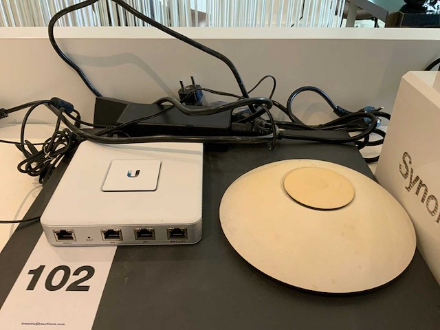 Synology ds215 server, noodstroomvoorziening en nvr - afbeelding 5 van  5