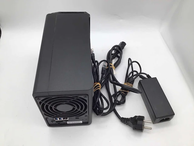 Synology ds218plus met 6tb (2x3tb) schijven netwerkopslag - afbeelding 4 van  8