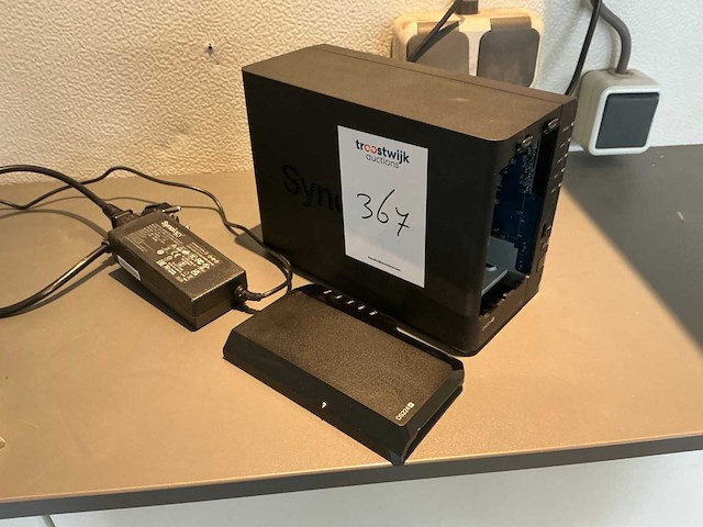 Synology ds224+ nas - afbeelding 1 van  3